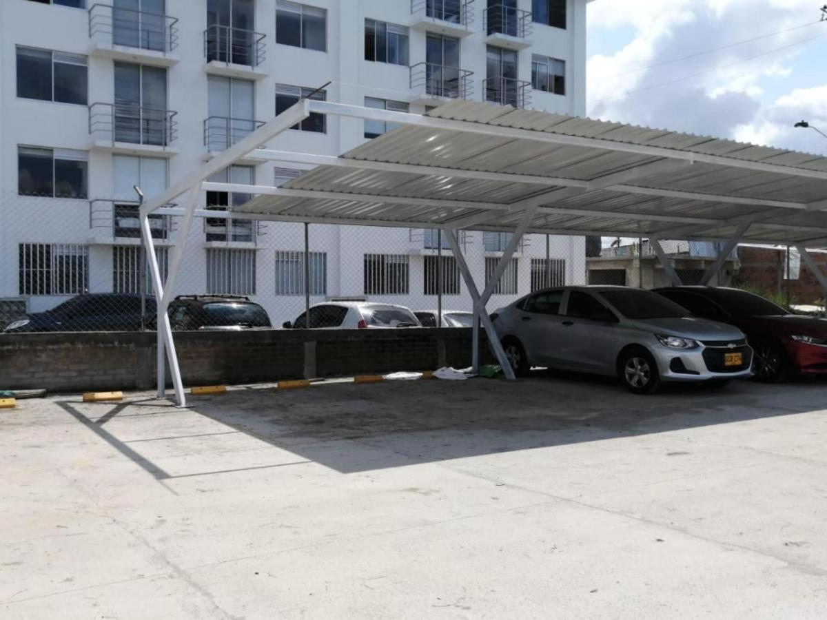 Apartamento Cerca Parque Del Cafe Con Piscina Montenegro Exterior photo