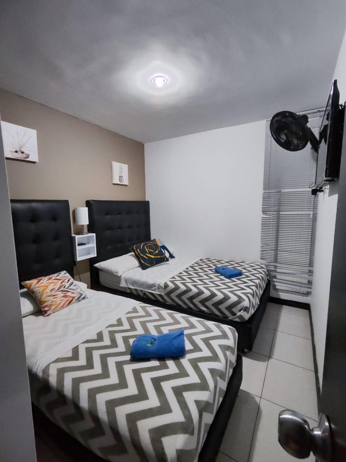 Apartamento Cerca Parque Del Cafe Con Piscina Montenegro Exterior photo